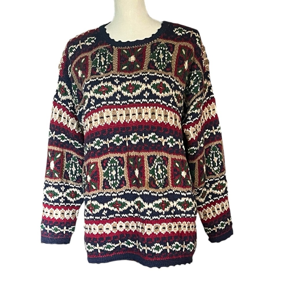 Vintage Cape Isle Chunky hand knitted gorgeous women’s sweater. Size large.